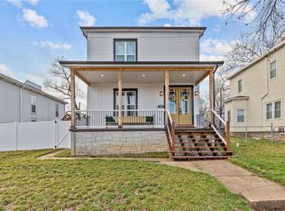 416 S 4th St, DE SOTO, MO 63020