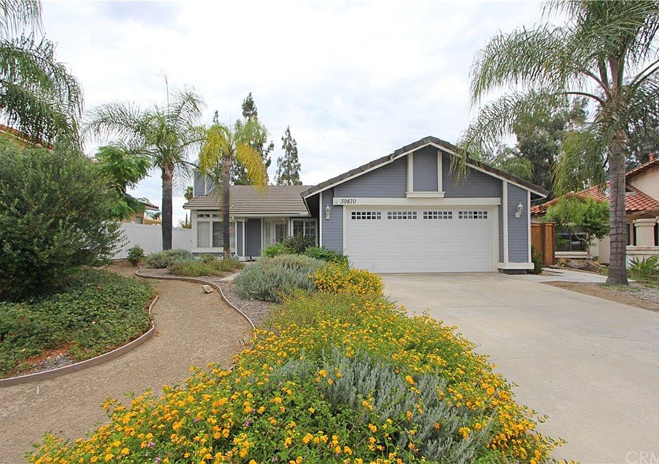 1st image of 39870 Brandy Ln