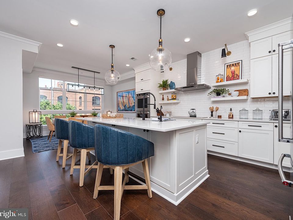 1st image of 141 West #304