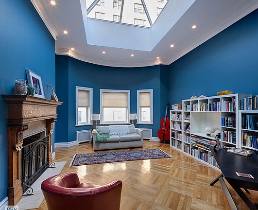 4th image of 306 W 77th St