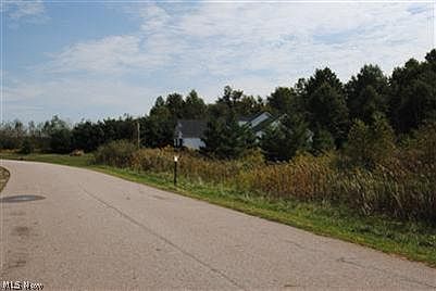 5th image of 4704-S/L Autumn Run Dr #16