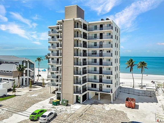 3rd image of 26370 Hickory BLVD #603