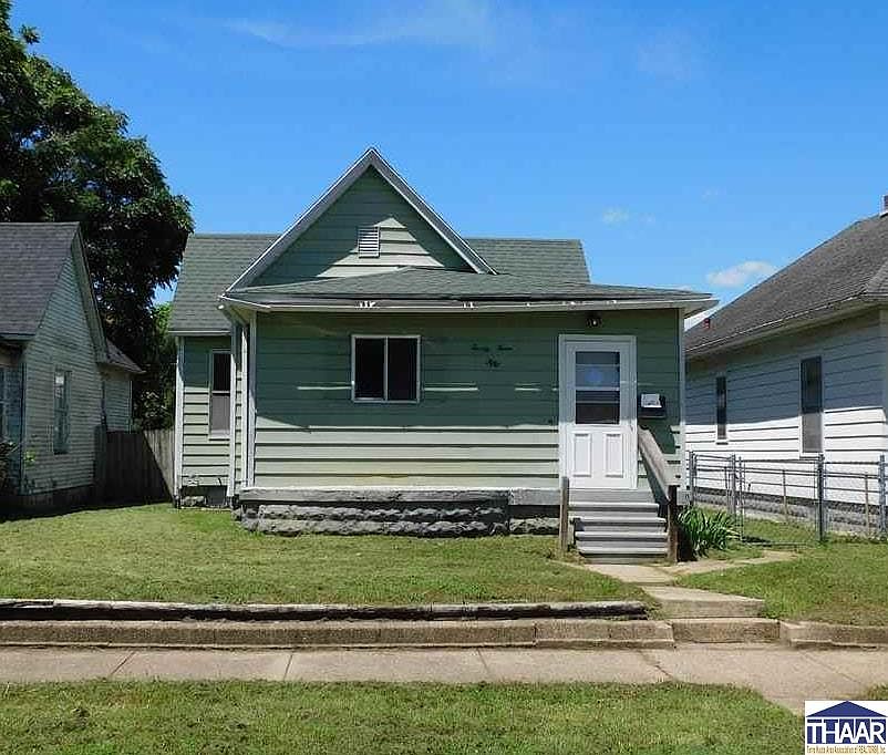 1st image of 2350 2nd Ave