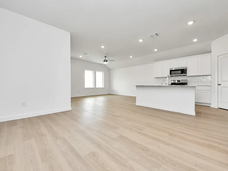 1238 Sandy Shore Ln — Photo 15