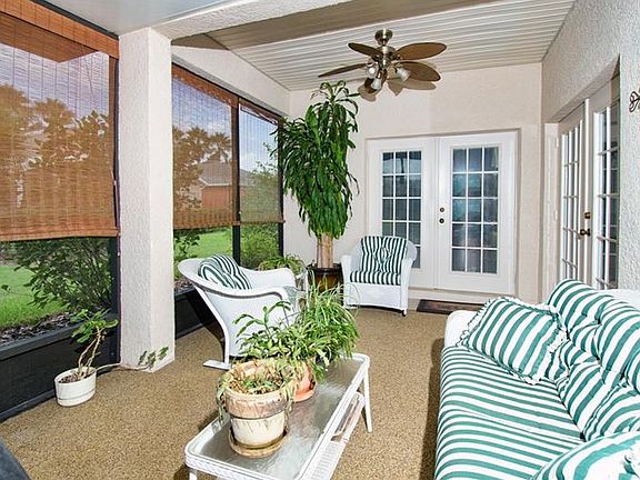 4th image of 250 Largo Dr