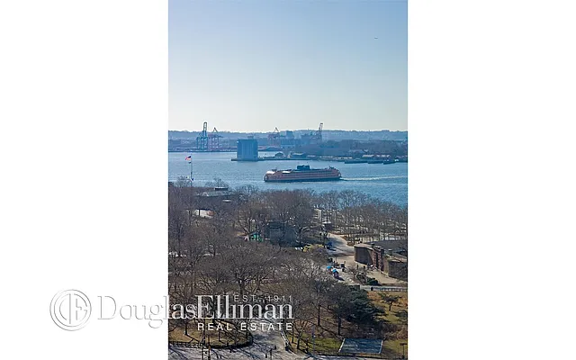 Rented by Douglas Elliman | media 24