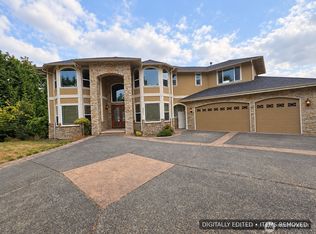 21617 E Lost Lake Rd, Snohomish, WA 98296