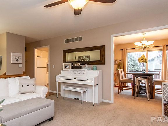 3rd image of 5518 N Ramblewood Ct