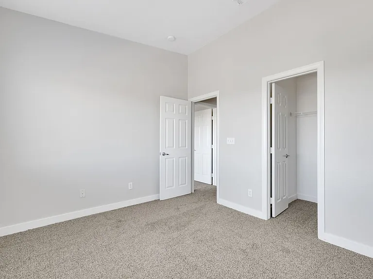 499 Lost Eagle Way — Photo 14