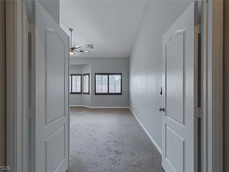 4029 Genoa Dr — Photo 20