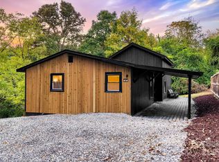 69 Sharon Rd, Asheville, NC 28804