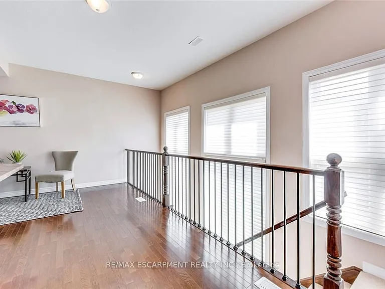 2340 Whistling Springs Cres — Photo 19