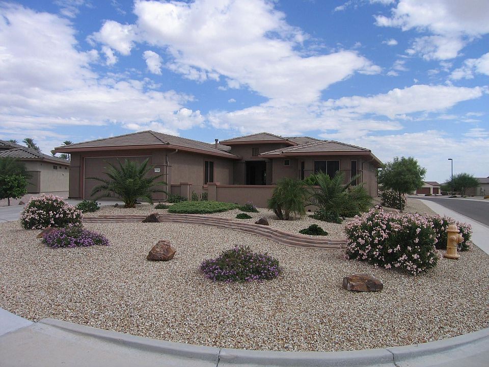 1st image of 17342 W King Canyon Dr