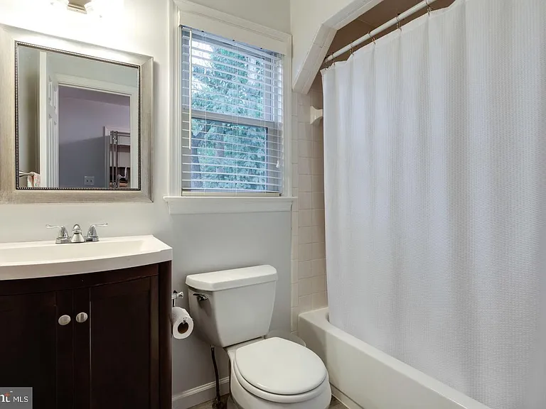 8019 Daffodil Ct — Photo 24