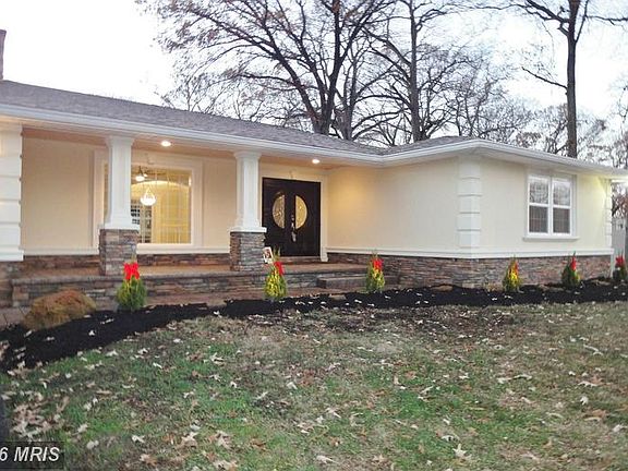 4th image of 7734 Lee Dr