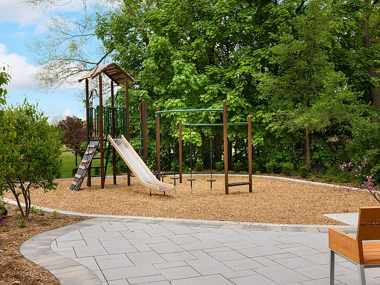 70 Parkwoods Village Dr — Photo 23