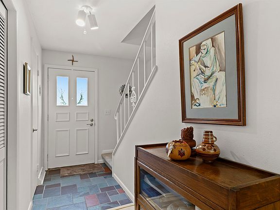 2nd image of 20 Whitcomb Cir