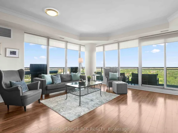 100 John St #1702, Brampton, ON L6W 0A8