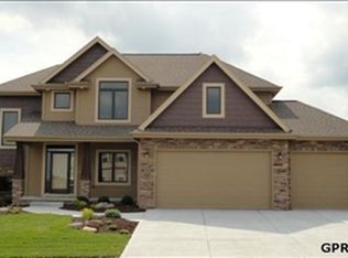 20020 Hansen Ave, Omaha, NE 68130