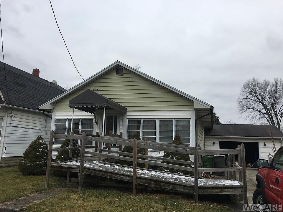 1st image of 917 E Franklin St