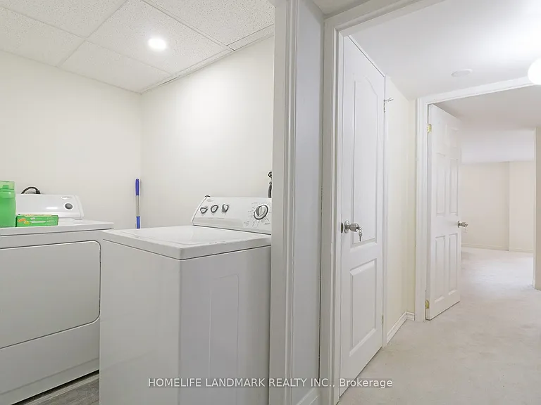 35 Vessel Cres #WALKOUT LOWER — Photo 16
