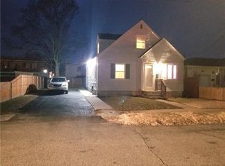 246 Flint Ave, Cranston, RI 02910