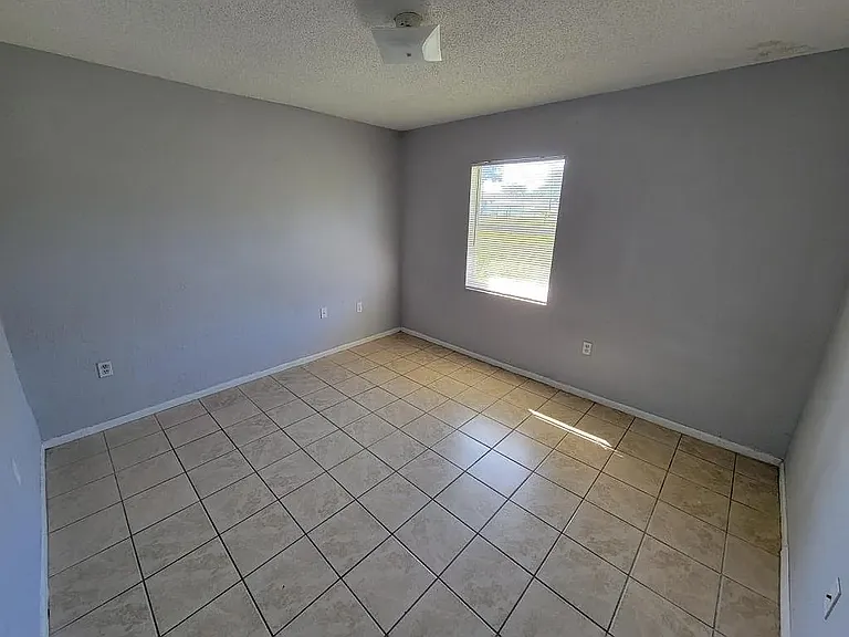 2414 Chestnut Woods Dr #2414 — Photo 8