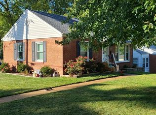 805 Saint Jean St, Florissant, MO 63031