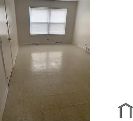 154 N Pine Ave #1D — Photo 2