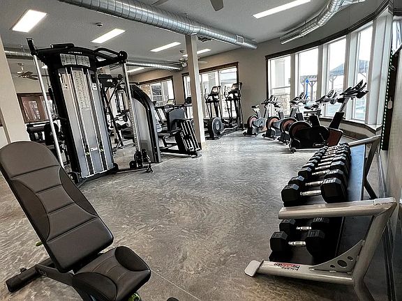 Clubhouse - 24/7 Gym