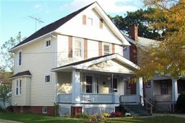 1st image of 1539 Roycroft Ave