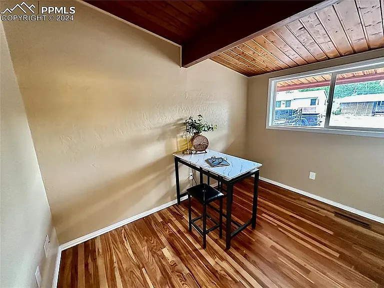 3308 Pennsylvania Ave — Photo 14