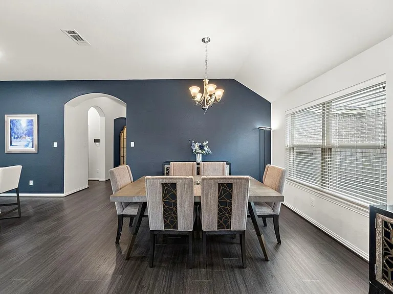 23706 Via Viale Dr — Photo 8