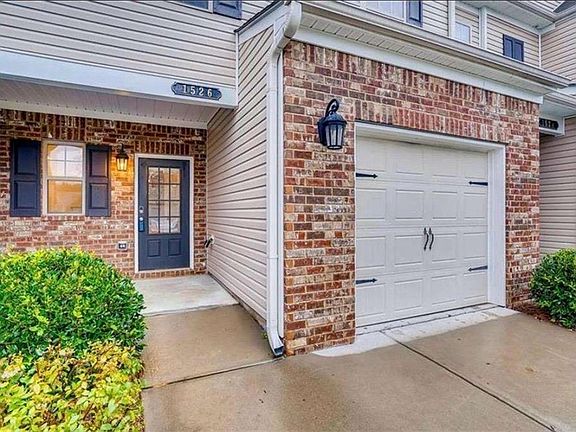 2nd image of 1526 Brookmere Way