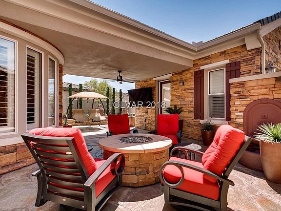 2nd image of 1942 Country Cove Ct