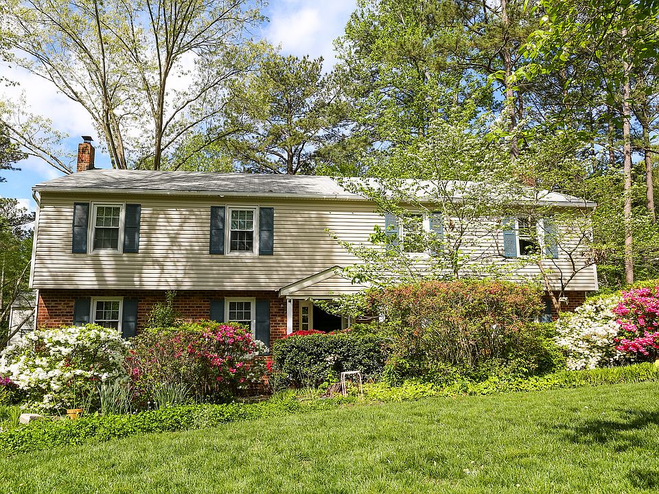1st image of 2320 Colton Dr