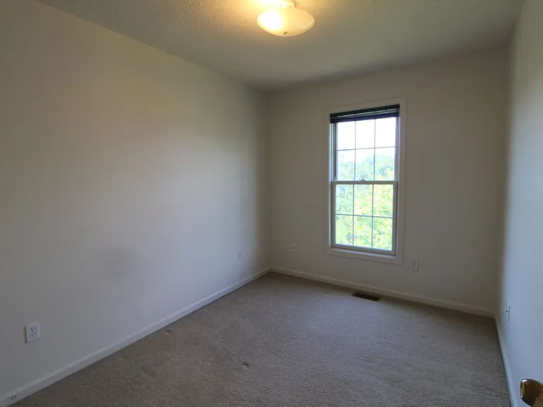 1036 John Hancock Pl — Photo 16