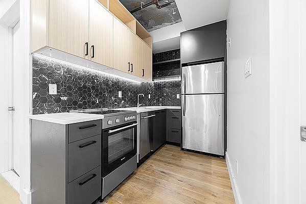 1st image of 204 Linden Blvd #4L