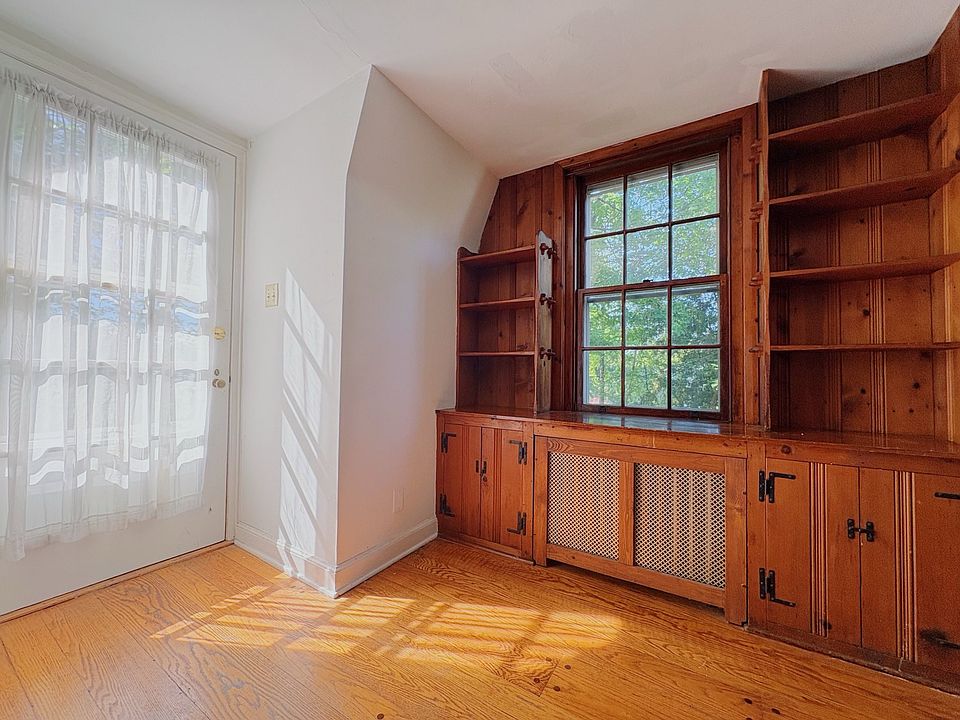 1st image of 8720 Germantown Ave APT 1