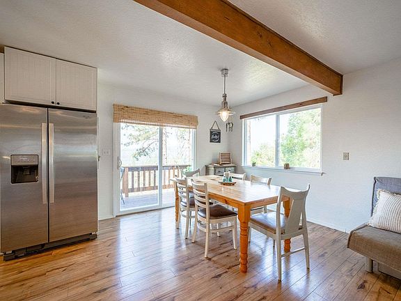 4th image of 20500 Deerhaven Dr