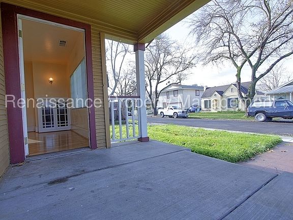 2nd image of 1026 Windeler Ave