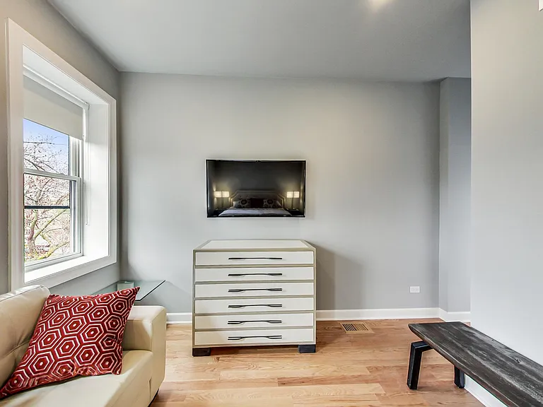 5117 S Kenwood Ave #103 — Photo 15