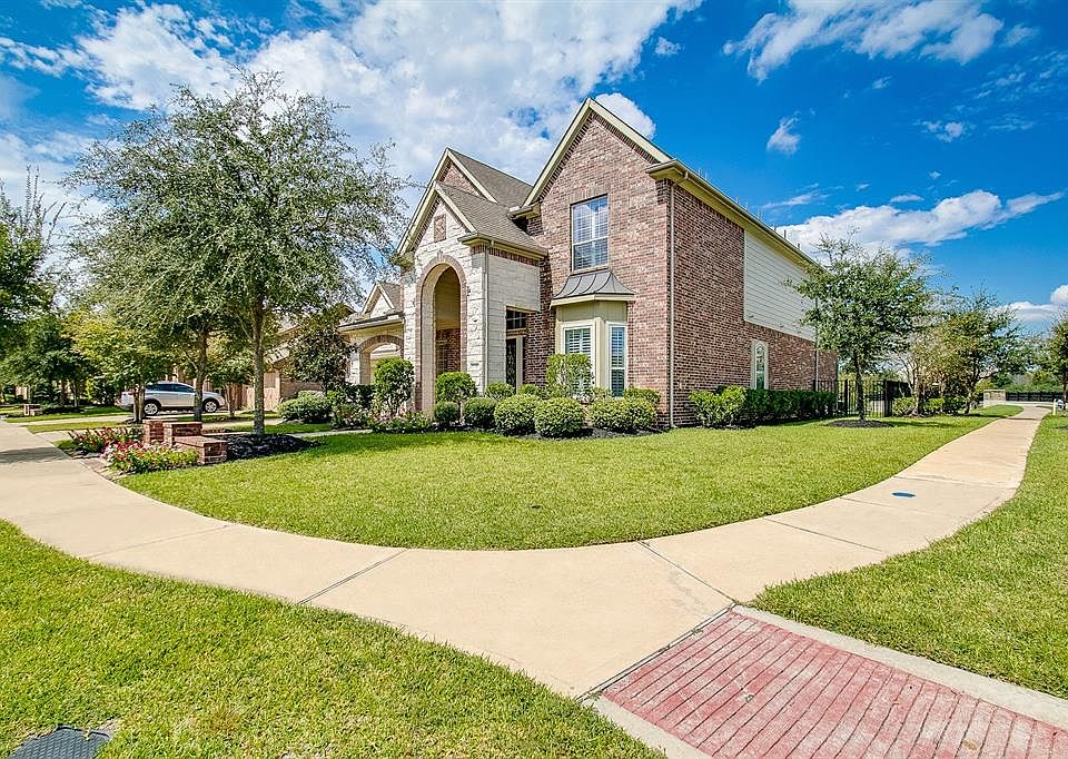 1st image of 17327 Morgans Lake Dr