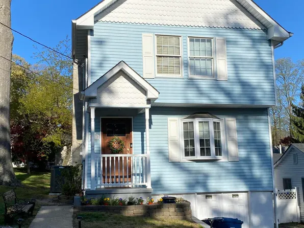 141 Chatham Avenue, Oakhurst, NJ 07755