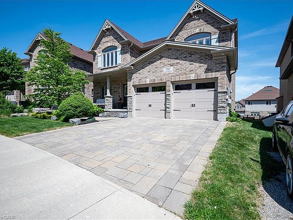 3rd image of 787 Snowberry Ct