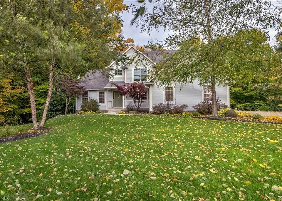 1st image of 2407 Fox Cir