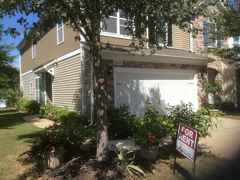 2446 Memory Ridge Dr — Photo 31