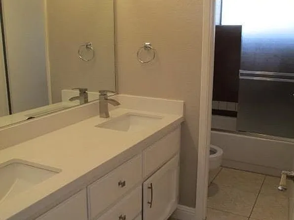 850 Bellomy St APT 12, Santa Clara, CA 95050