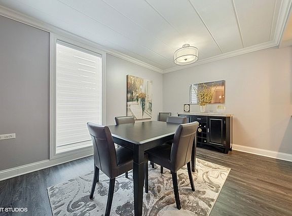 4th image of 2800 Maple Ave APT 12B