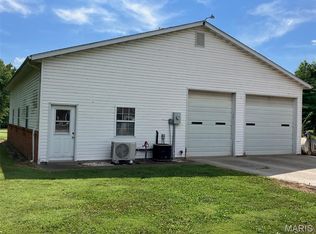 4810 Airport Rd, Albers, IL 62215